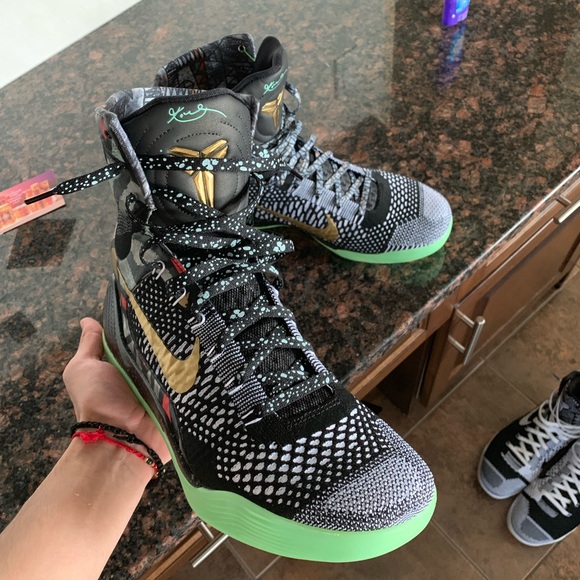 Sneakers and Clothing - Picture 8 of 13